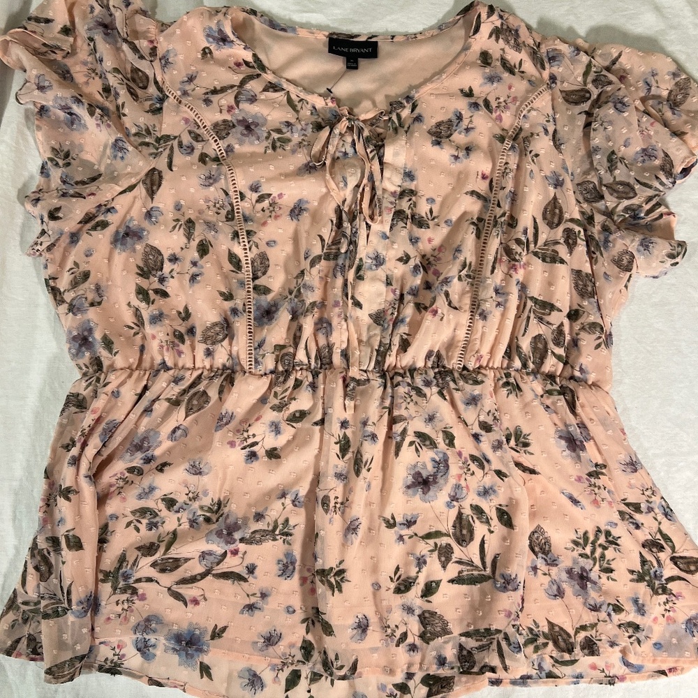 Lane Bryant sz 26 pink flowered top spring‎